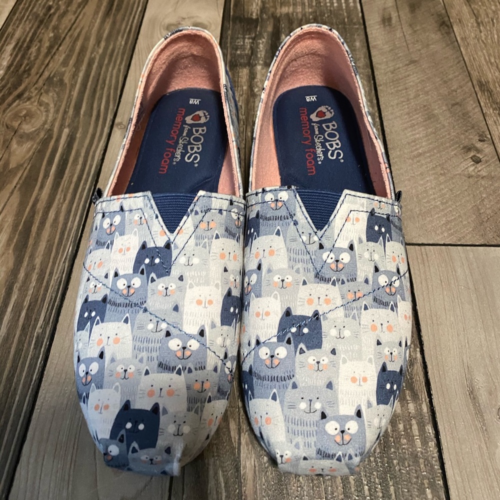 BOBS by Skechers CATS!
